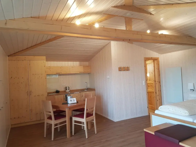 Hotel Restaurant Waldquelle - Aerzener Baumhaushotel