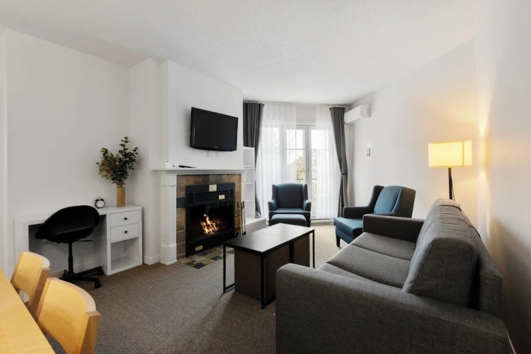 Standard room with balcony