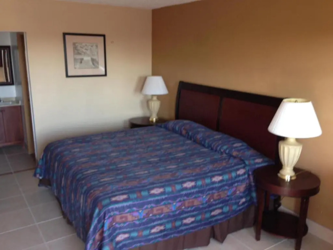 Cloud 9 Inn