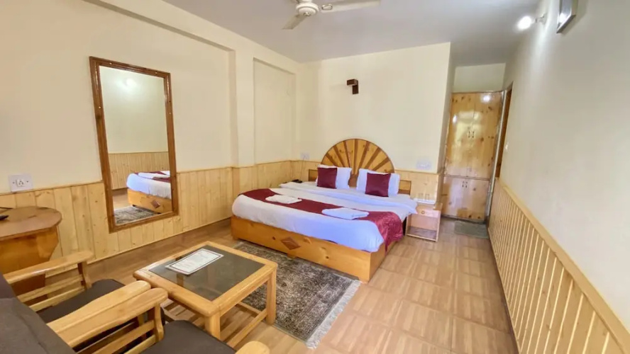 Hotel Purnima River View