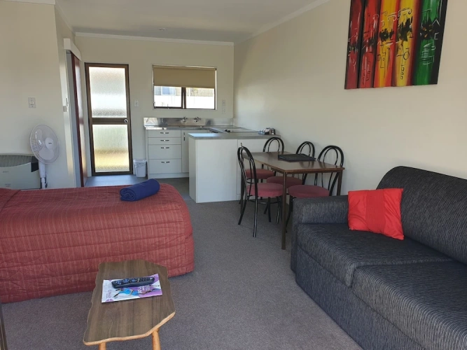 2 Bedrooms Standard Family room