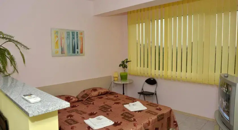 Ognian Apartments