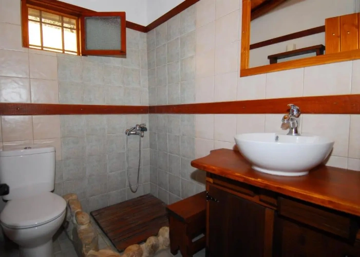 Standard Triple room with garden view