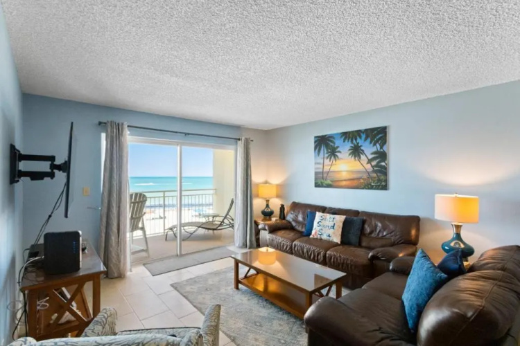 311 Madeira Norte Condo
