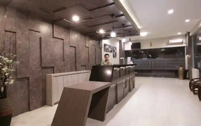 Holie Hotel