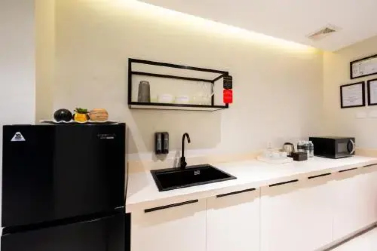 SixtyFifth Destination Resort Hotel