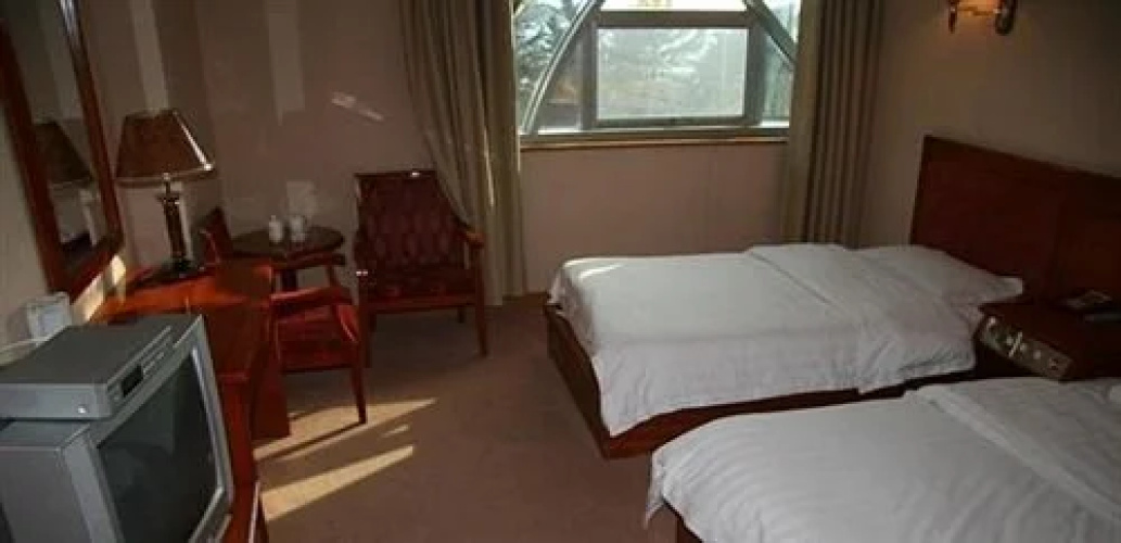 Qingdao Long Jia Hotel - Qingdao