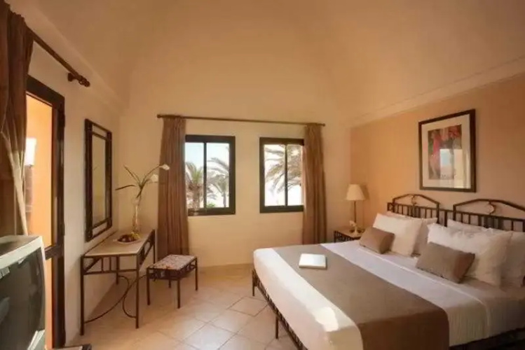 Sol y Mar Shams Suites