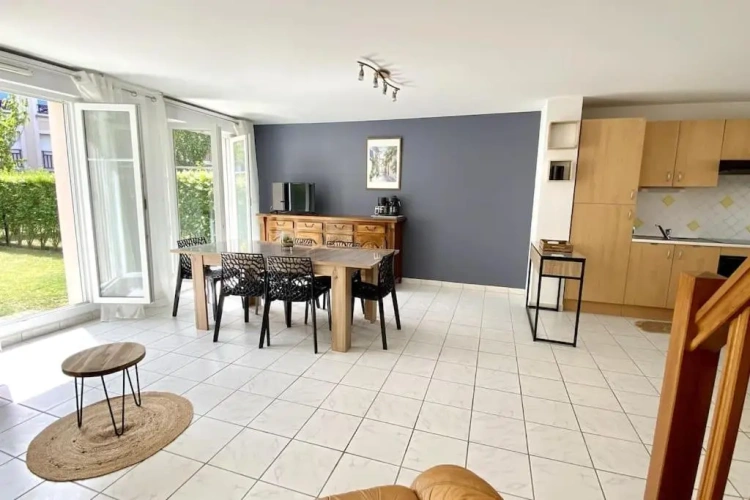 3 Bedrooms Cottage