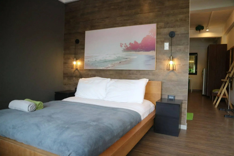 LuxeView Hotel