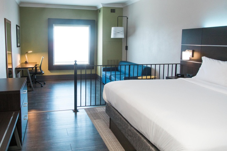 Double Suite