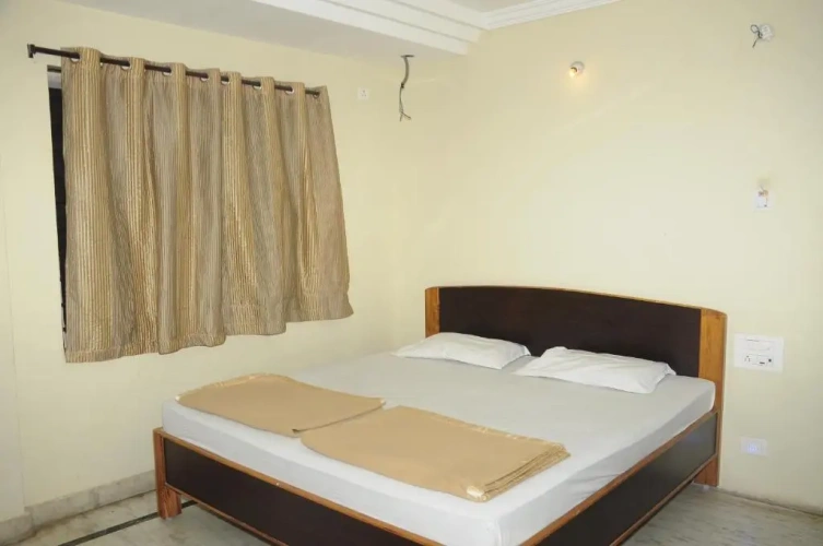 Economy Double room with view