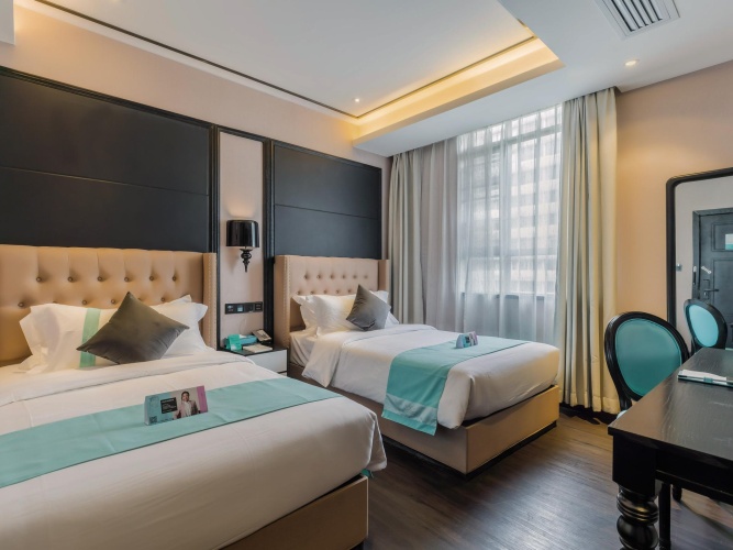 Standard Double room with view