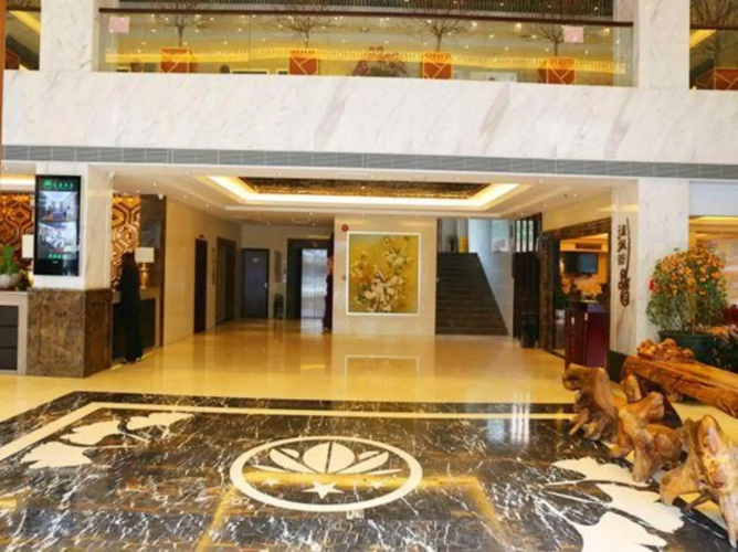 Garden Hotel