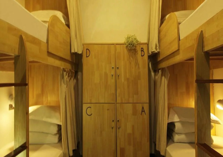 Wada Hostel