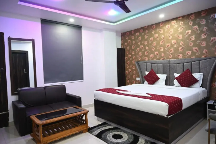 Hotel Dimant Inn