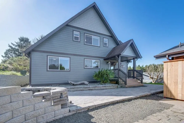 3 Bedrooms Cottage