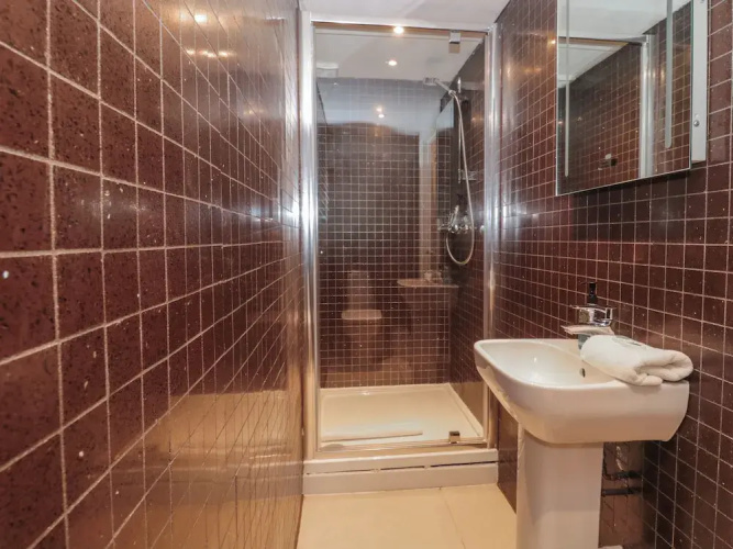 Double Room 2
