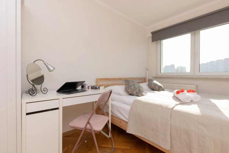 Warsaw Apartment Kasprowicza by Renters