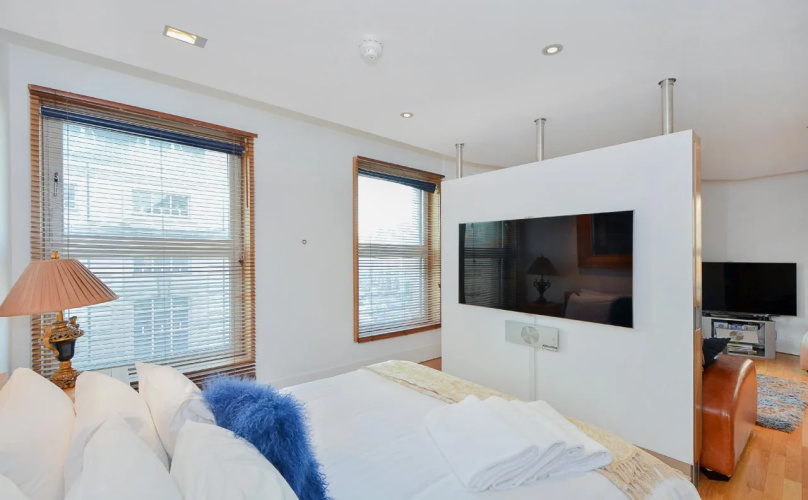 Where To Sleep Piccadilly Suites