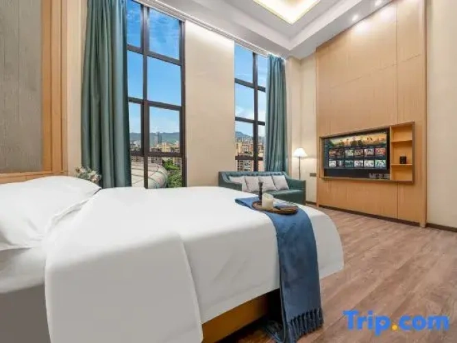Luxury Duplex Suite