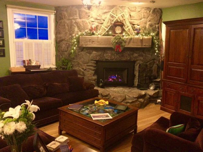 Purple Mountain Bed & Breakfast