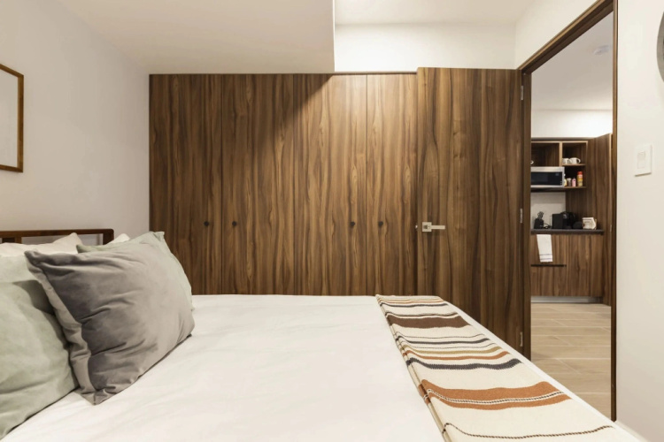 Casai Roma | 2 BR | Chic Apartment