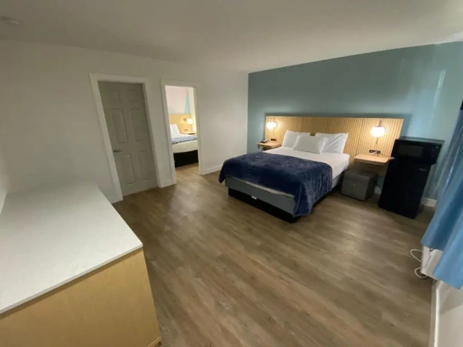 Deluxe Double Suite