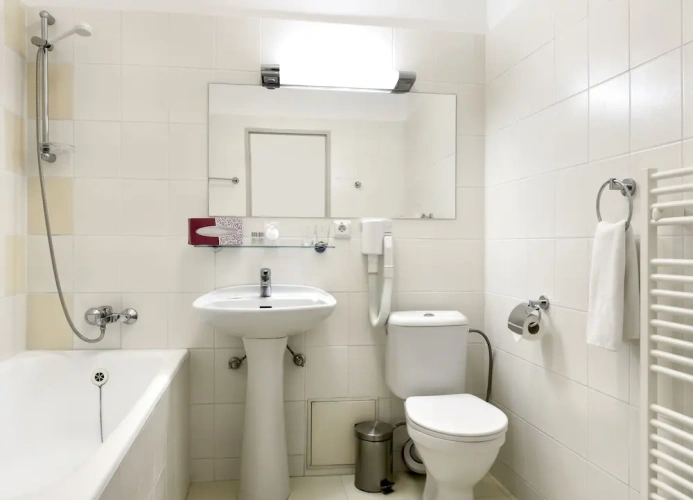 Classic Double room with city view