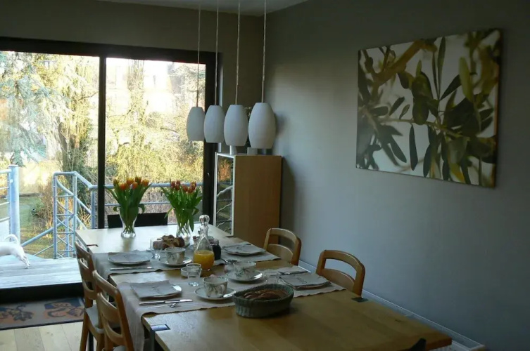 Au Cèdre d'Or B&B