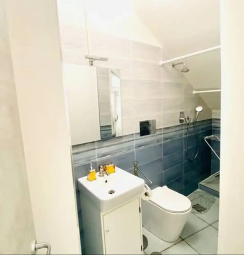 Teatro Verdi & Villa Comunale Charming Flat