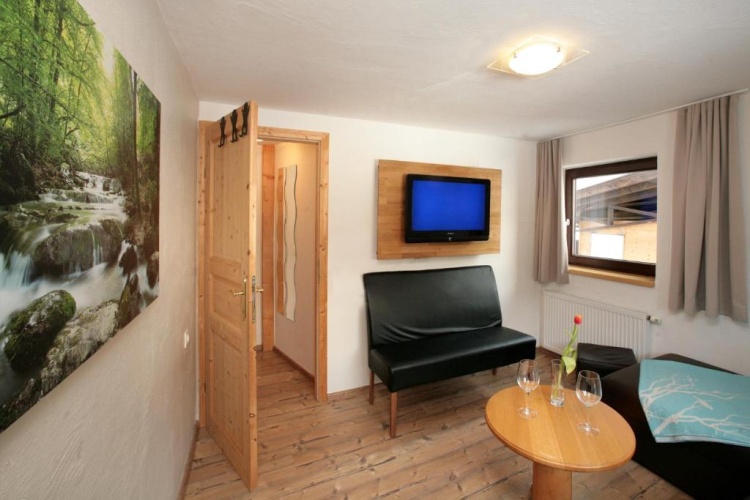3 Bedrooms Superior Apartment