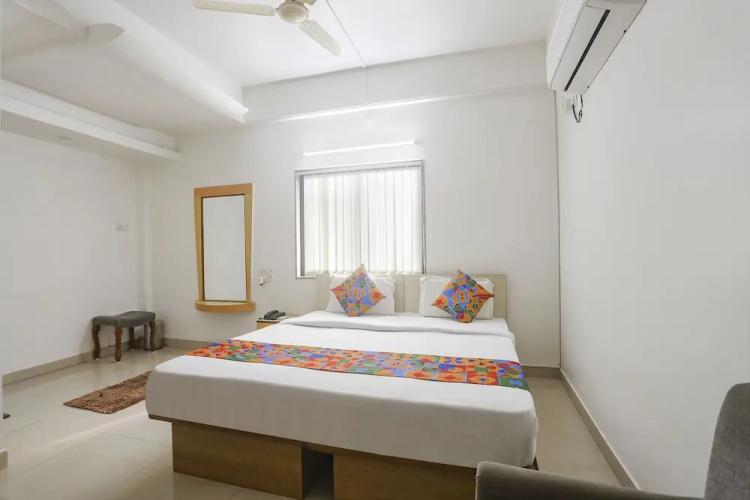 Fabhotel Vinayak Inn