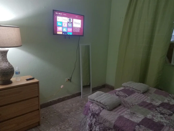 1 Bedroom Economy room with balcony