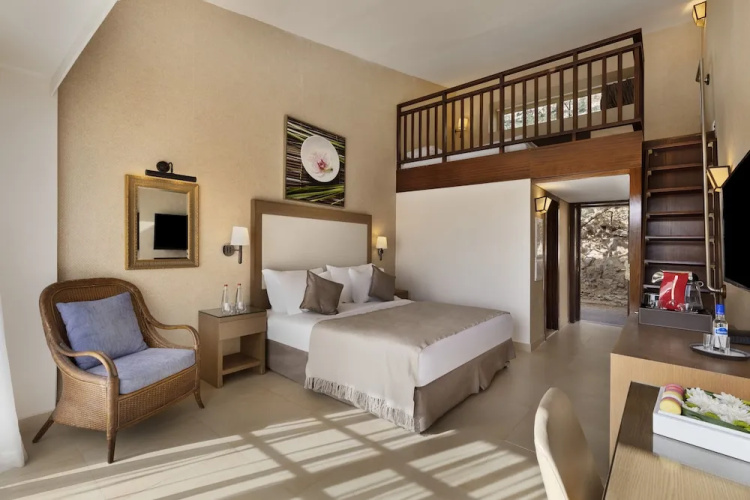 Herbert Samuel Royal Shangri-La Eilat