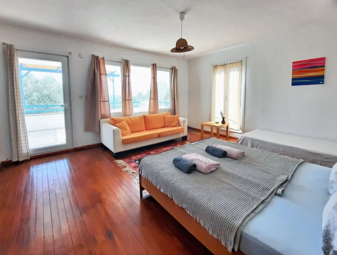 Ada-art Guesthouse