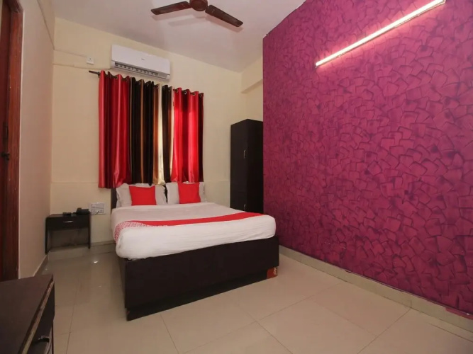 OYO 22681 R Inn