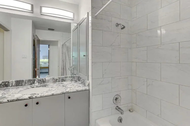 Charming San Antonio Abode ~ 10 Mi to River Walk!