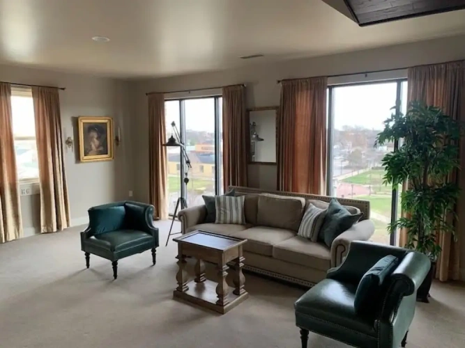 Grand Penthouse room