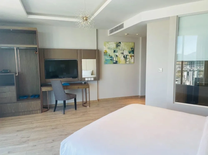 Senior Double Suite with beach view