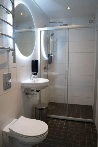 Standard Twin room with garden view