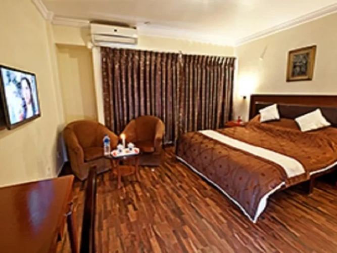 Double Suite