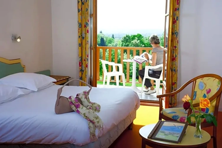 Quadruple Suite