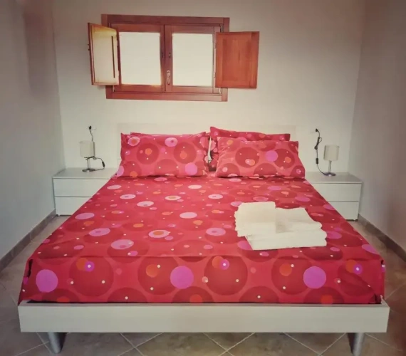 2 Bedrooms Cottage