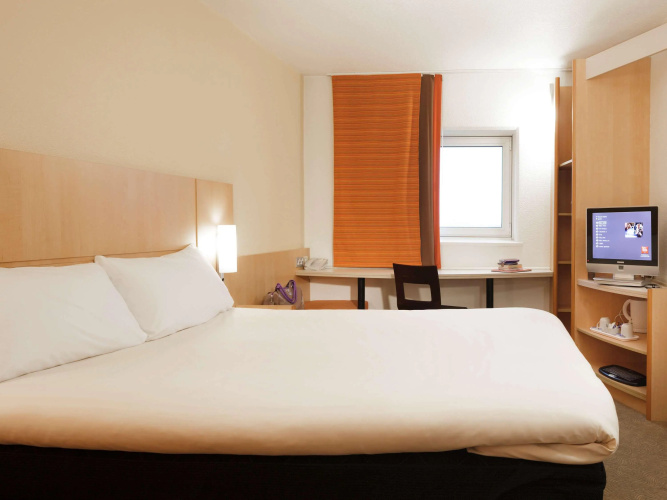 Ibis Cardiff Centre Hotel
