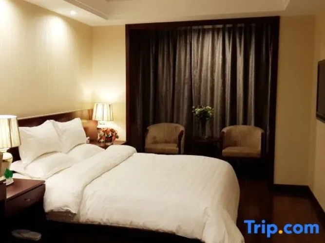 Deluxe Double Suite