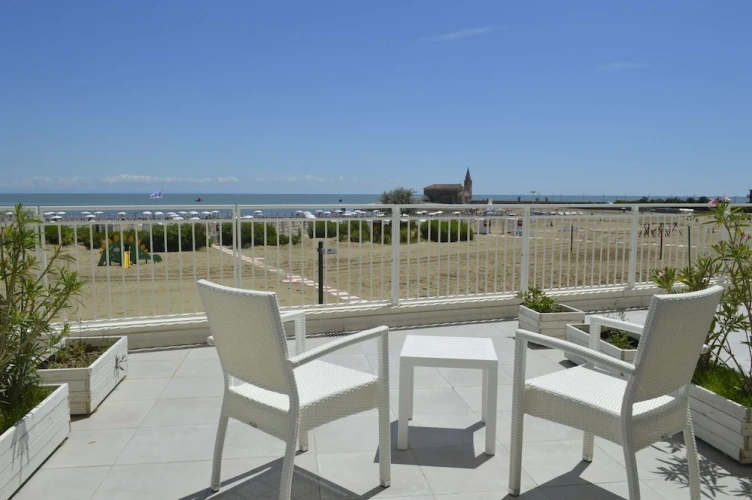 Comfort Triple room with sea view