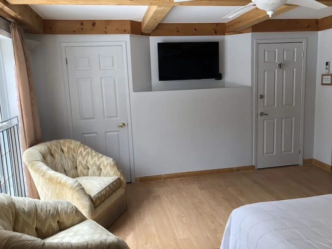 Timber House Resort