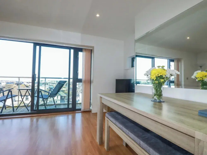 Apartment 3