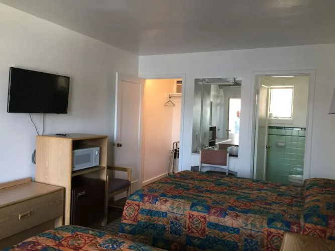 Centre Motel